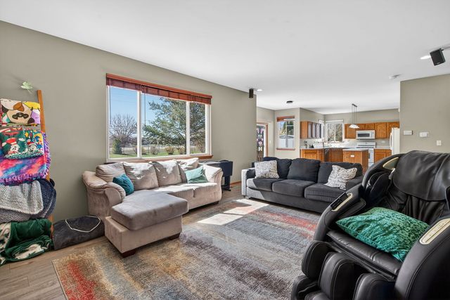 2993 Stirling Court, Montgomery, IL 60538