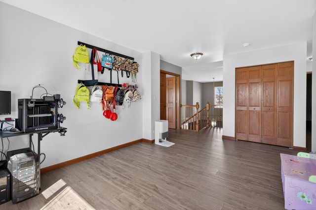 2993 Stirling Court, Montgomery, IL 60538