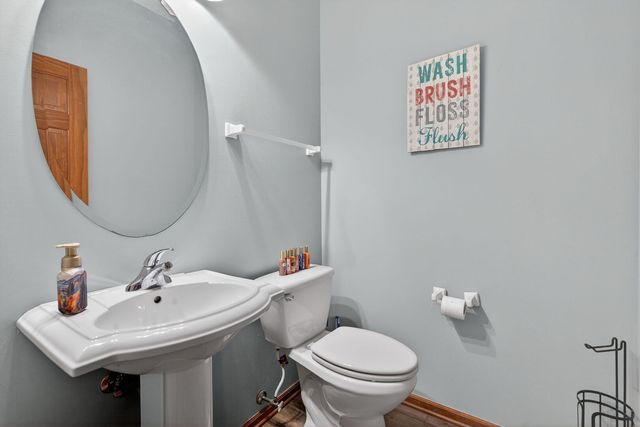 2993 Stirling Court, Montgomery, IL 60538