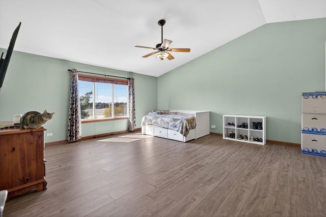 2993 Stirling Court, Montgomery, IL 60538