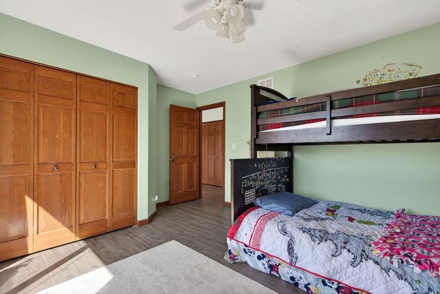 2993 Stirling Court, Montgomery, IL 60538