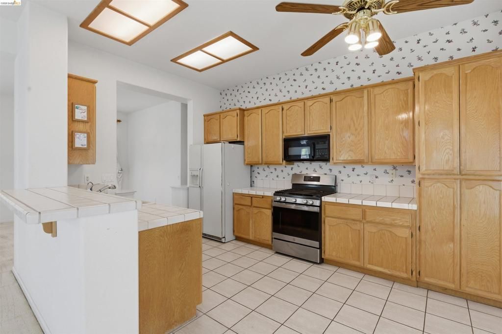 Image 14 of property listing at 362 Ruby Terrace, Brentwood, CA 94513