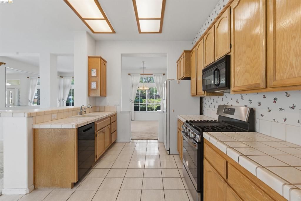 Image 16 of property listing at 362 Ruby Terrace, Brentwood, CA 94513