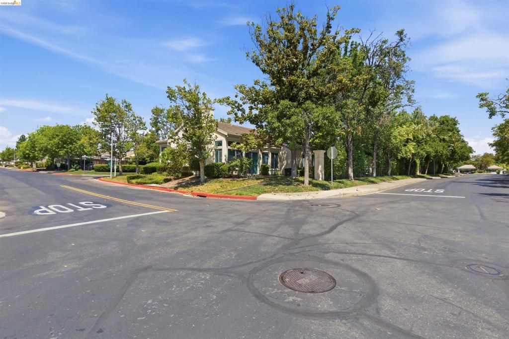 Image 35 of property listing at 362 Ruby Terrace, Brentwood, CA 94513