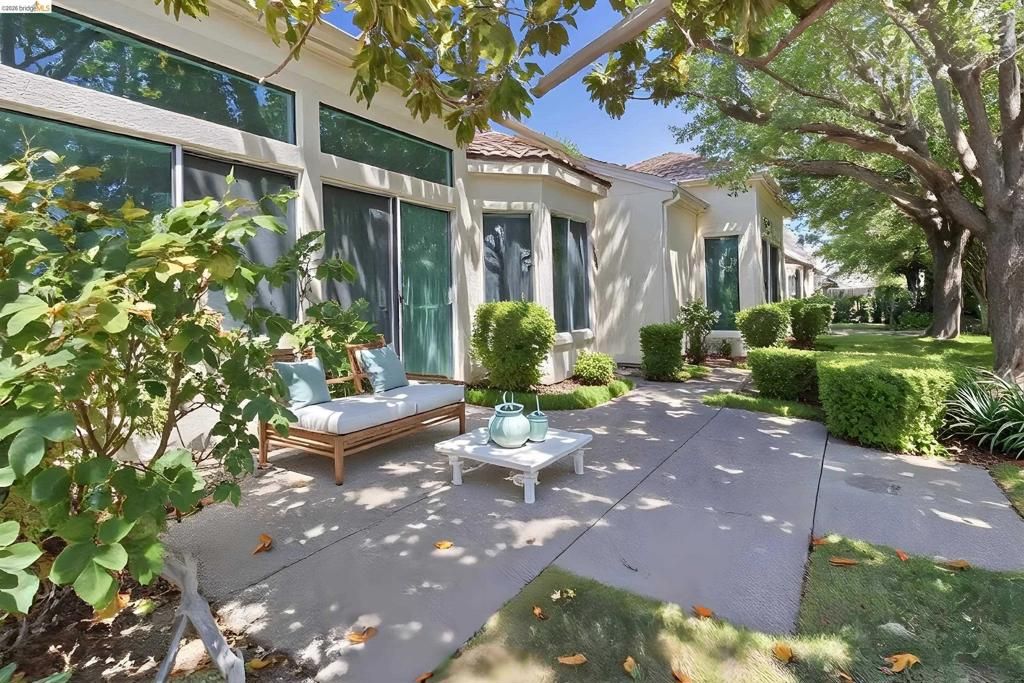 Image 6 of property listing at 362 Ruby Terrace, Brentwood, CA 94513