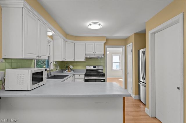 2127 Lyndway Road, Beachwood, OH 44122