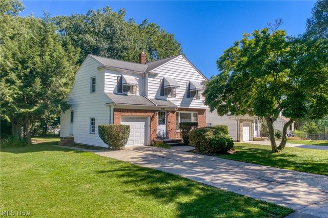 2127 Lyndway Road, Beachwood, OH 44122