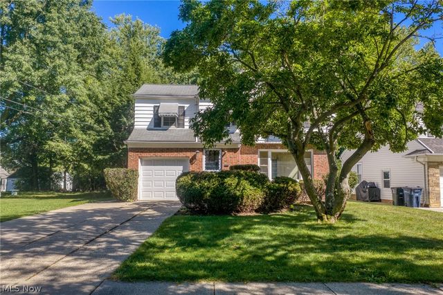 2127 Lyndway Road, Beachwood, OH 44122