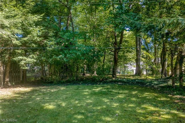 2127 Lyndway Road, Beachwood, OH 44122