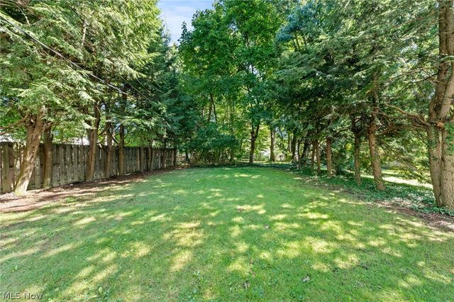 2127 Lyndway Road, Beachwood, OH 44122