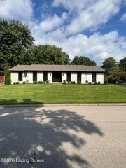 10911 Falkirk Rd, Louisville, KY 40243