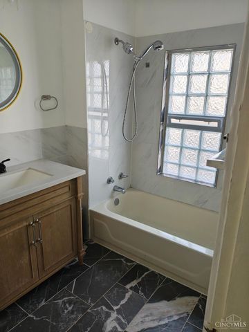 1214 Franklin Avenue, Cincinnati, OH 45237