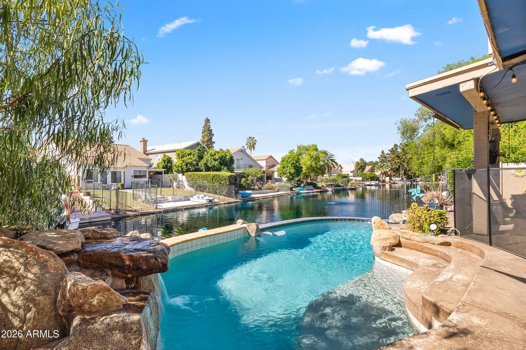 1753 E BOSTON Circle, Chandler, AZ 85225