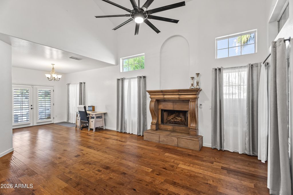 Image 28 of property listing at 1753 E BOSTON Circle, Chandler, AZ 85225