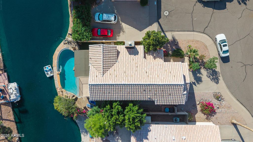 Image 3 of property listing at 1753 E BOSTON Circle, Chandler, AZ 85225