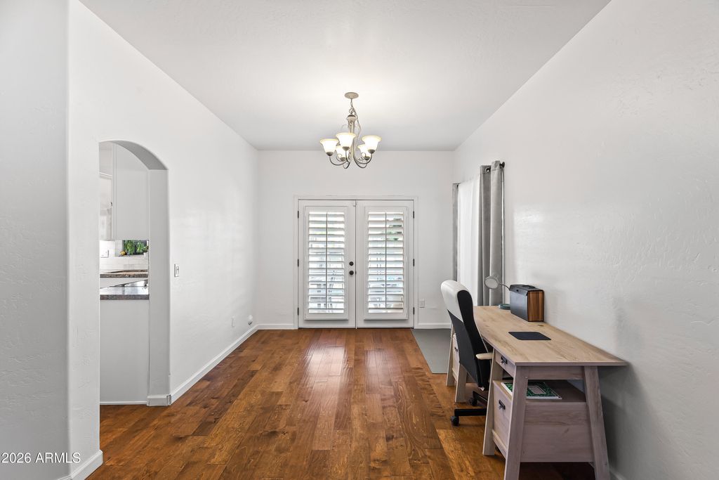 Image 30 of property listing at 1753 E BOSTON Circle, Chandler, AZ 85225