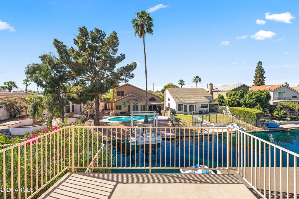 Image 37 of property listing at 1753 E BOSTON Circle, Chandler, AZ 85225
