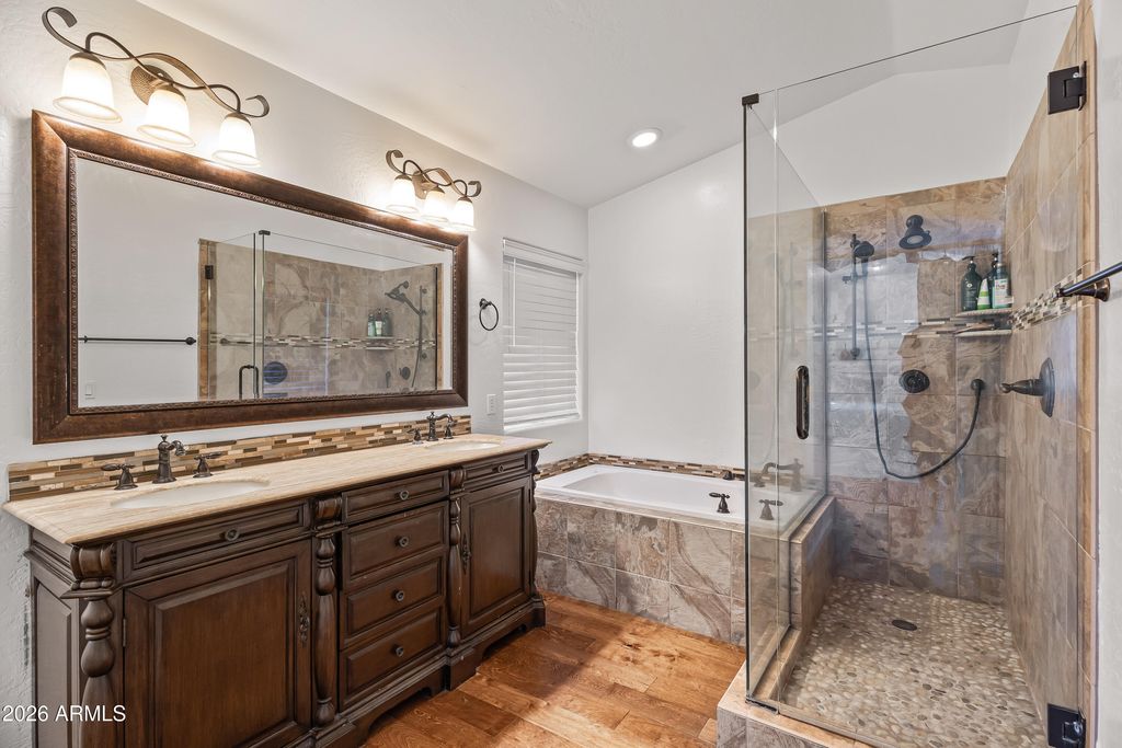Image 39 of property listing at 1753 E BOSTON Circle, Chandler, AZ 85225
