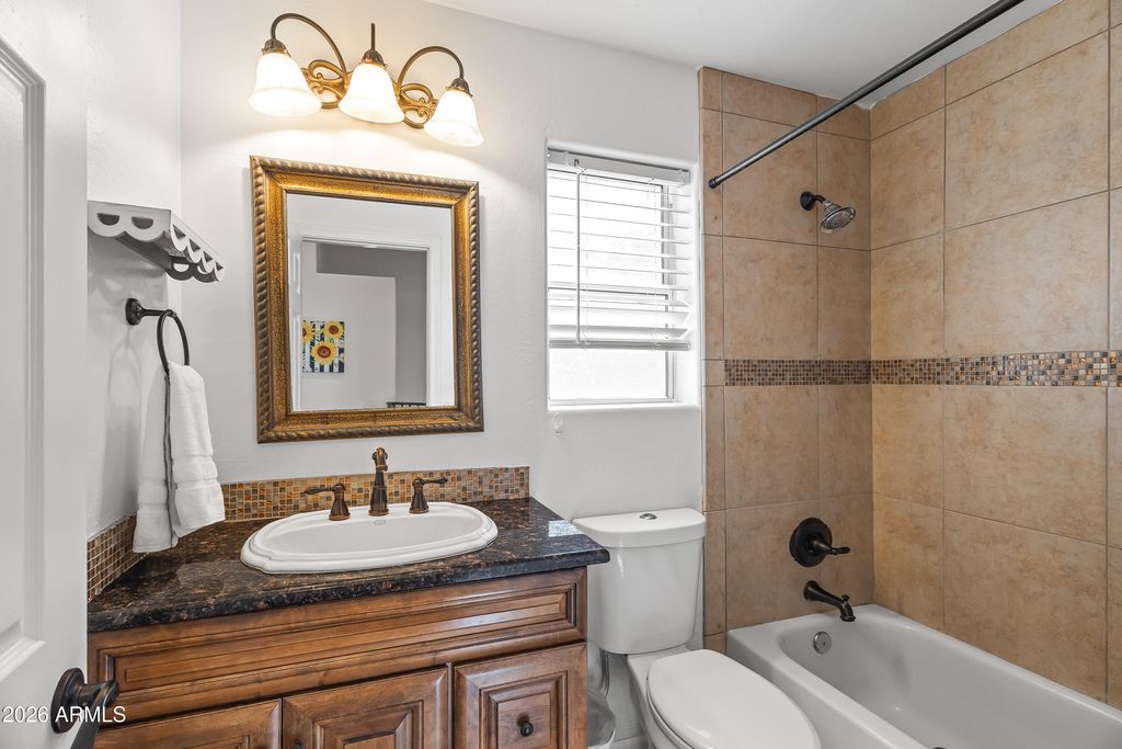 Image 43 of property listing at 1753 E BOSTON Circle, Chandler, AZ 85225