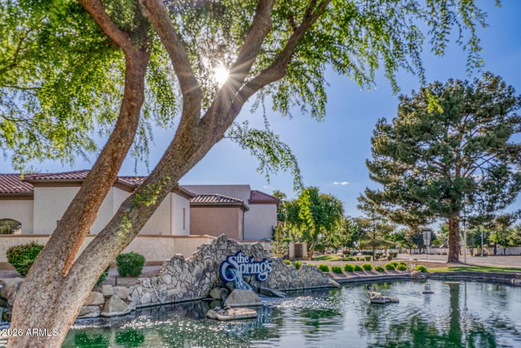 Image 68 of property listing at 1753 E BOSTON Circle, Chandler, AZ 85225