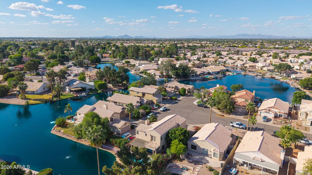 Image 77 of property listing at 1753 E BOSTON Circle, Chandler, AZ 85225