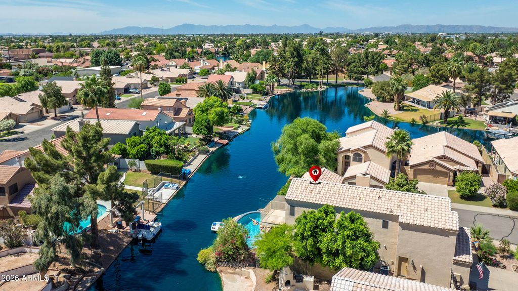 Image 96 of property listing at 1753 E BOSTON Circle, Chandler, AZ 85225