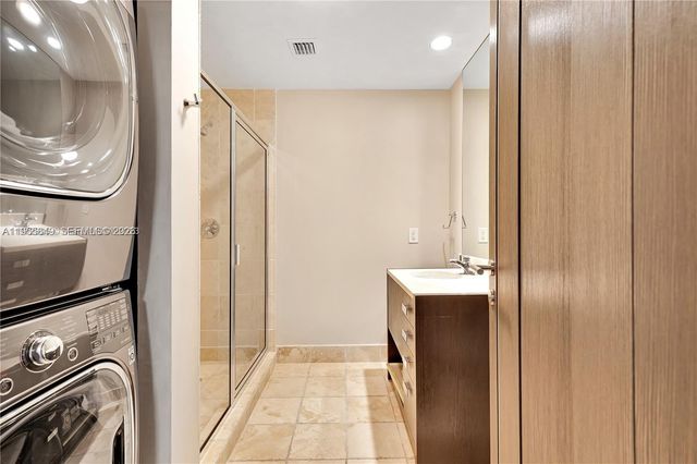 18201 Collins Ave 1507, Sunny Isles Beach, FL 33160