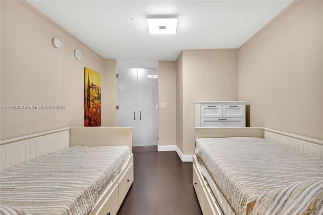 18201 Collins Ave 1507, Sunny Isles Beach, FL 33160