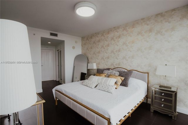 18201 Collins Ave 1507, Sunny Isles Beach, FL 33160