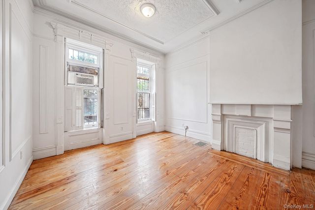 571 Macon Street, Brooklyn, NY 11233