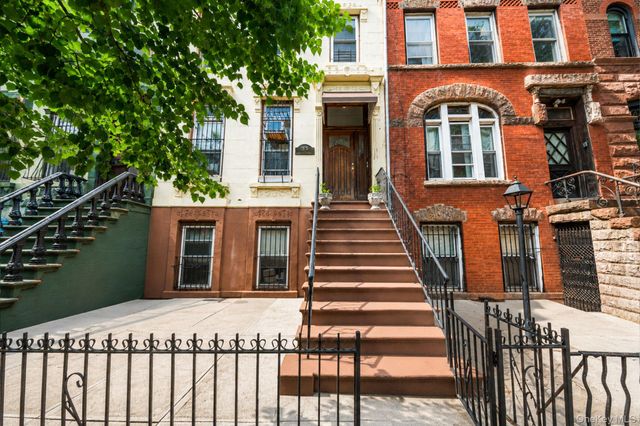 571 Macon Street, Brooklyn, NY 11233