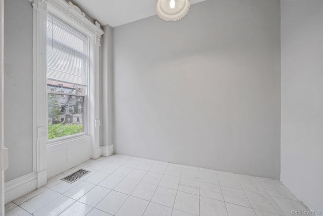 571 Macon Street, Brooklyn, NY 11233