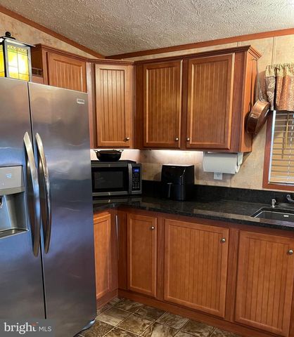 51 HELENA LN, Carlisle, PA 17015
