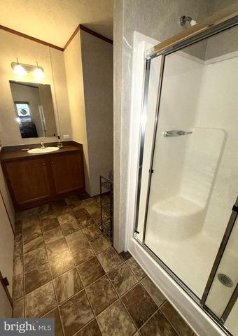 51 HELENA LN, Carlisle, PA 17015