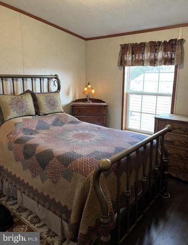 51 HELENA LN, Carlisle, PA 17015