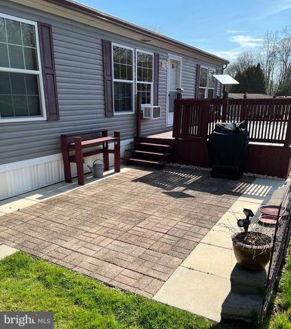 51 HELENA LN, Carlisle, PA 17015