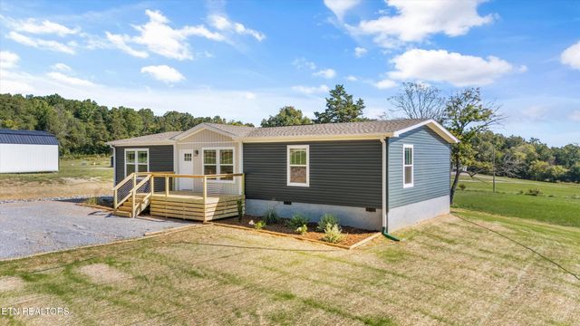 338 Greenbriar Rd, Sweetwater, TN 37874