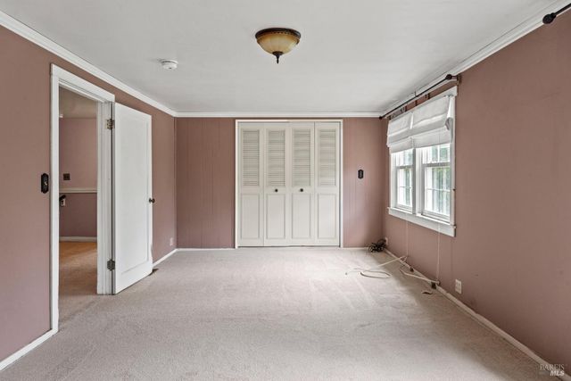 84 School St, Willits, CA 95490