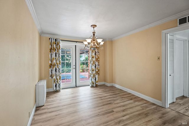 84 School St, Willits, CA 95490