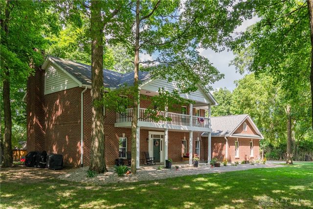 4341 Lone Wolf Avenue, Springfield, OH 45502