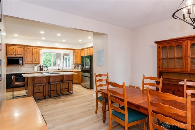 4341 Lone Wolf Avenue, Springfield, OH 45502