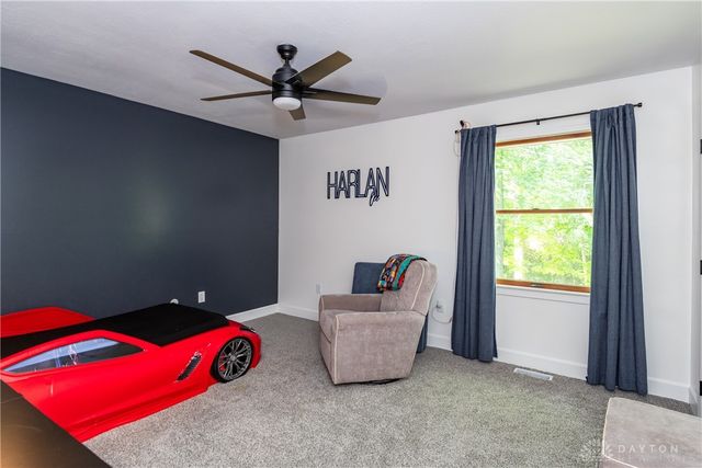 4341 Lone Wolf Avenue, Springfield, OH 45502