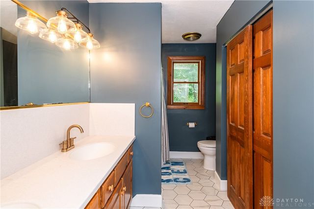 4341 Lone Wolf Avenue, Springfield, OH 45502