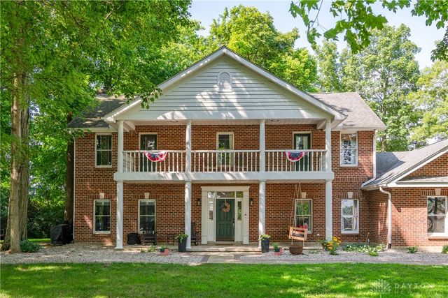 4341 Lone Wolf Avenue, Springfield, OH 45502
