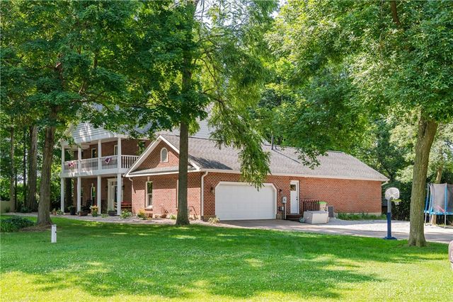 4341 Lone Wolf Avenue, Springfield, OH 45502