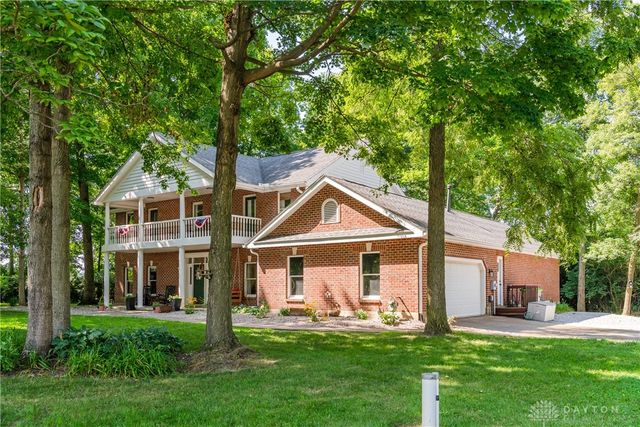 4341 Lone Wolf Avenue, Springfield, OH 45502