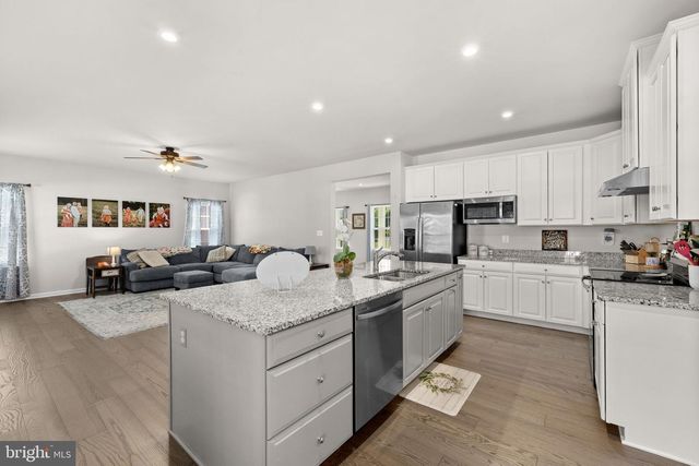 8402 CHISWELL CT, Spotsylvania, VA 22551