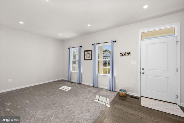 8402 CHISWELL CT, Spotsylvania, VA 22551