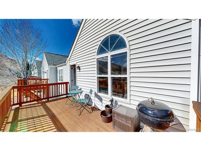 533 Canyon View Dr, Golden, CO 80403