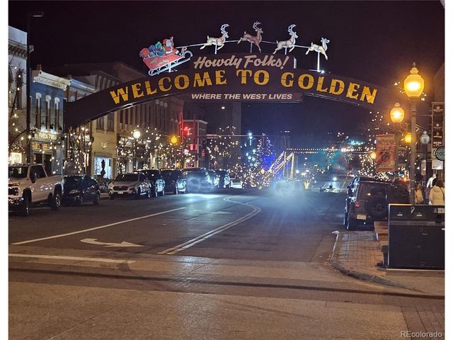 533 Canyon View Dr, Golden, CO 80403